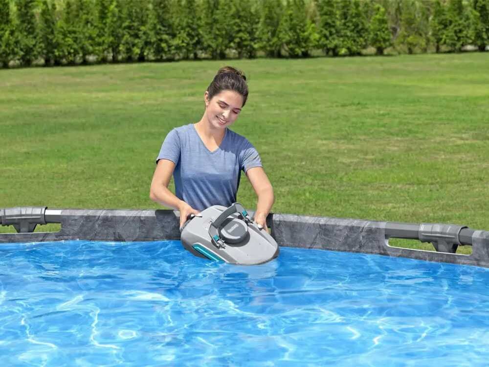 Robot limpiador de batería Bestway Aquatronix Pro G300 – Con skimmer integrado