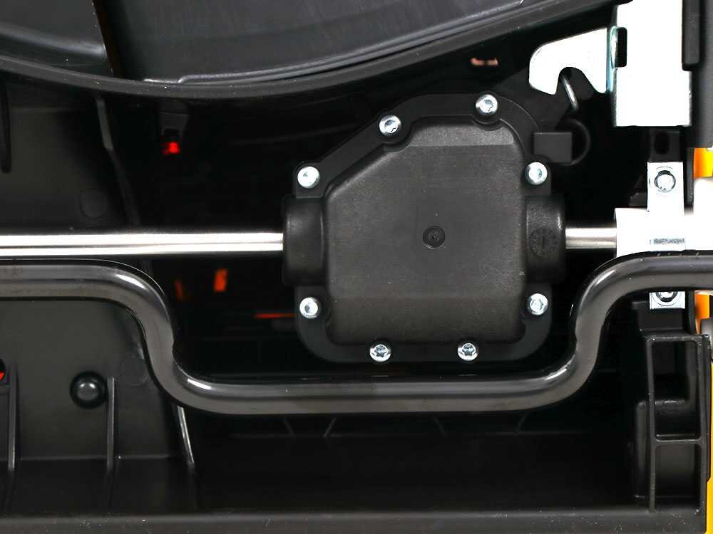 Stiga Combi 55 SQ H – Cortacésped de gasolina autopropulsado – Motor Honda GCVx200 – Corte de 53 cm